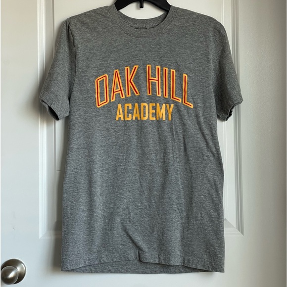 Nike Tshirt Oak Hill Small - Picture 1 of 3